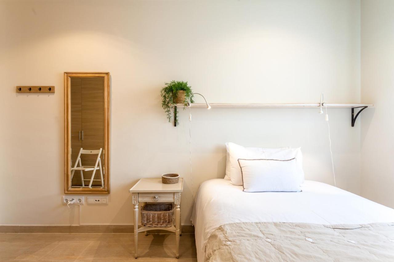 Вилла Casa 20 Minutos De Barcelona Y Wifi Alta Capacidad Сант-Кугат-дель-Вальес Экстерьер фото